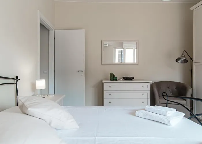 Lovely With Private Parking In Lejlighed Como