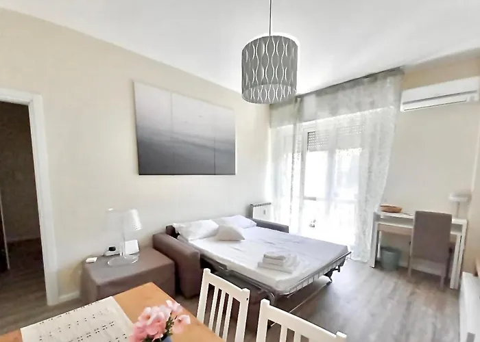 Lovely With Private Parking In Como