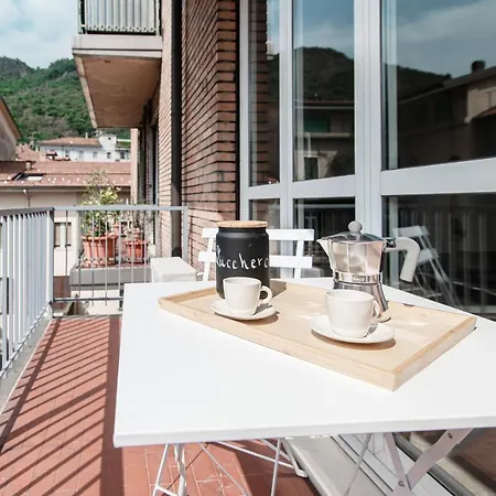 Apartman Lovely With Private Parking In